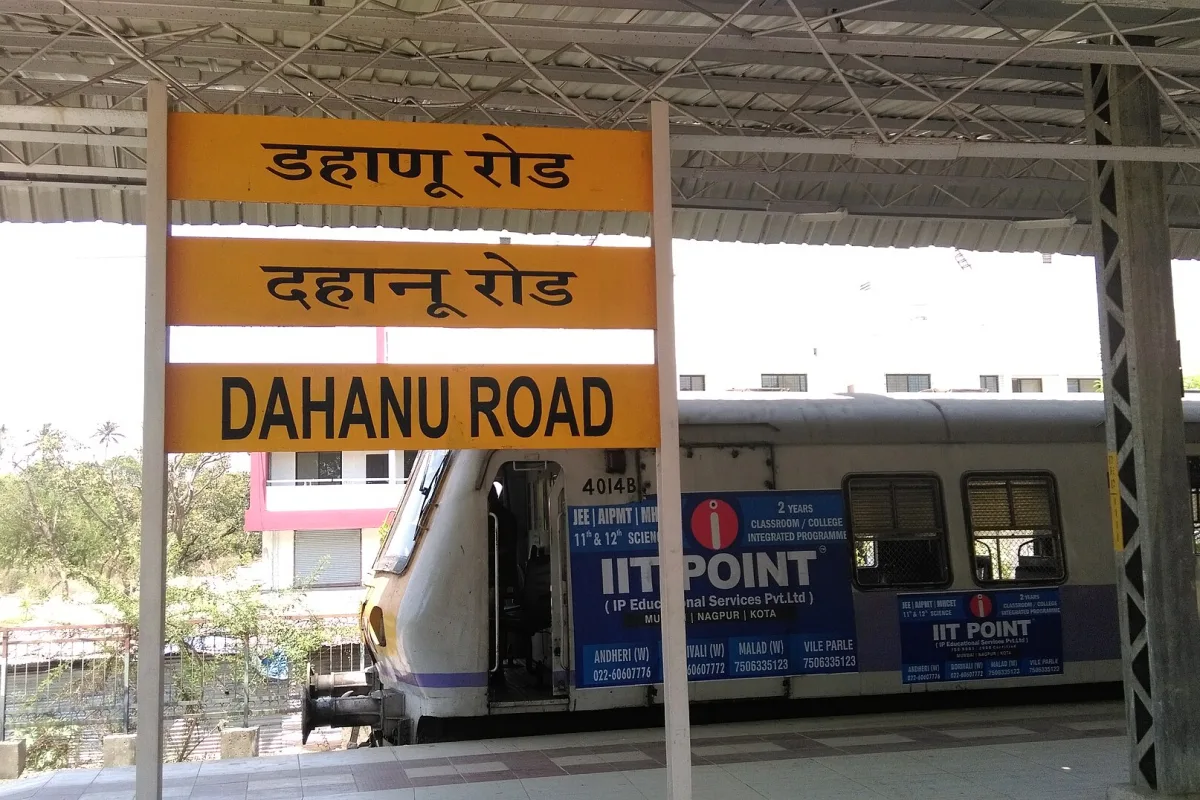 गणेशोत्सव में लोकल पर बढ़ेगा दबाव, रेलवे ने की अतिरिक्त सेवाओं और सुरक्षा की तैयारी
