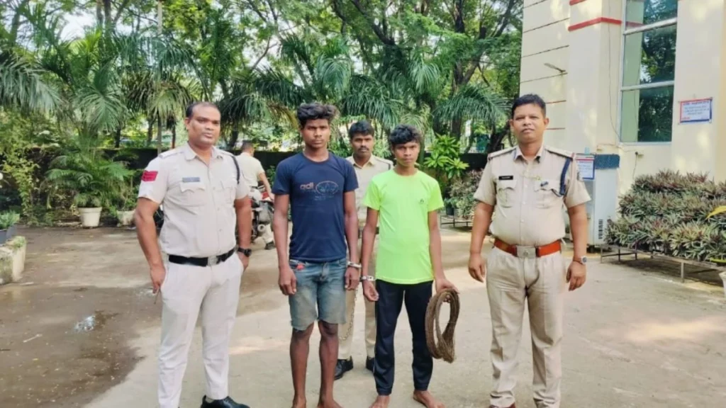 12_08_2024-naidunia_news_raigarh_ssd