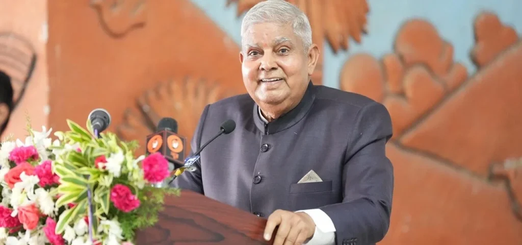 Vice-President-Jagdeep-Dhankhar-appeals-to-the-industry-trade-and-commerce-sectors-to-give-priority-to-local-production-instead-of-unnecessary-imports-1280x600.jpg