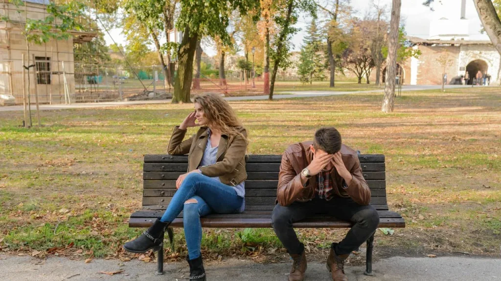 bread-crumbing-dating
