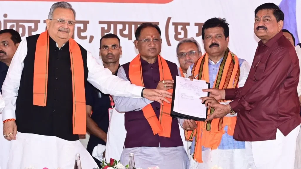 raman-singh-sanjay-shrivastsva