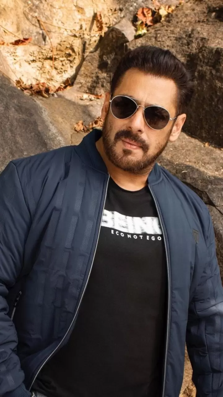 style-trends-set-by-salman-khan_1_61c98cdbccad4