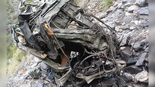 14c8uj8s_ramban-army-accident_625x300_04_May_25