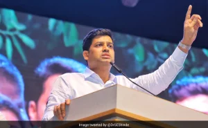 1c15dbt8_shrikant-shinde-_625x300_10_June_23