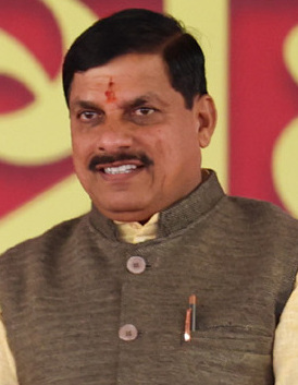 PM_attends_swearing_in_ceremony_of_Mohan_Yadav_and_his_deputies_at_Bhopal,_in_Madhya_Pradesh