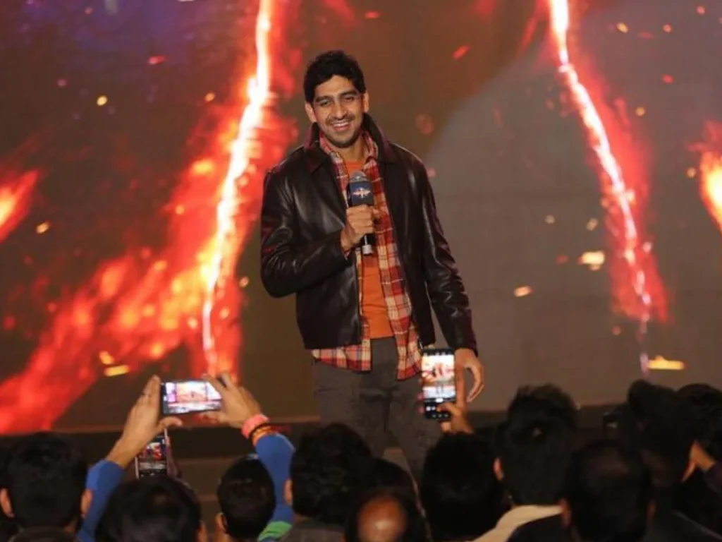 ayan-mukerji-war-2