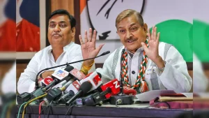 congress-chief-should-be-from-gandhi-family-says-rs-member-pramod-tiwari