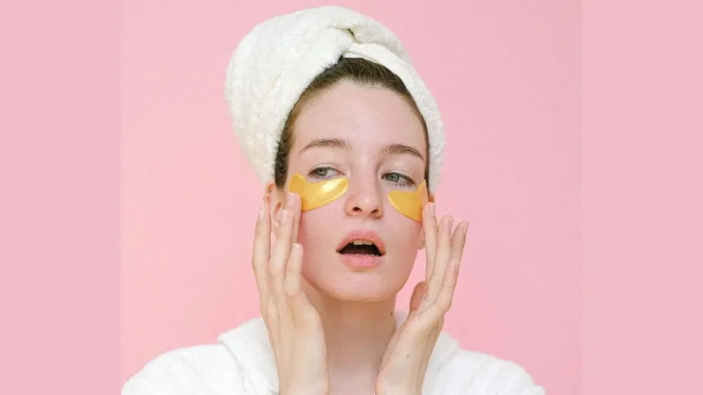 home-made-cream-reduce-under-eye-puffiness-and-wrinkles-
