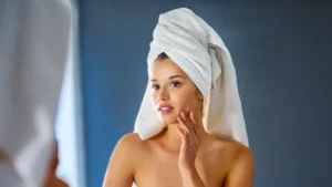 home-remedies-way-to-use-honey-and-malai-for-glowing-skin