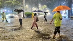 26_09_2024-mumbai_rain_news_1_23804538_82543173