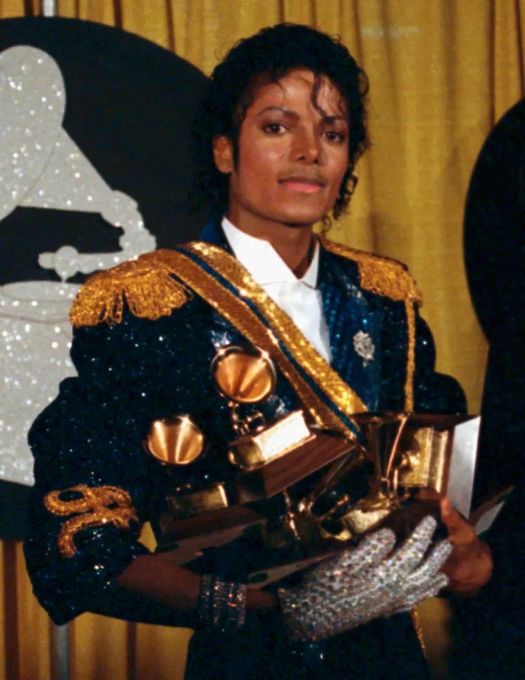Michael-Jackson-Grammy-Awards-1984