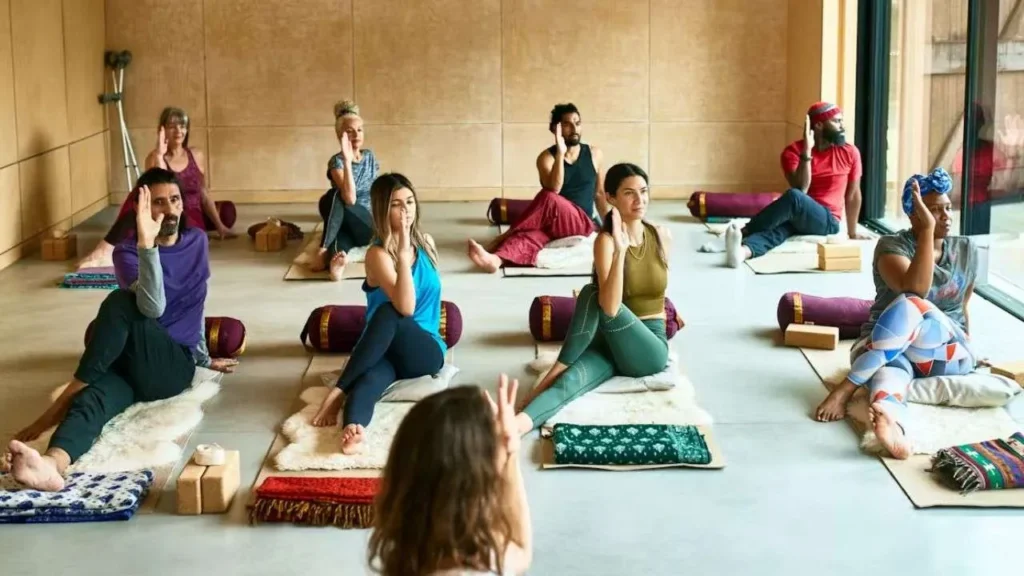 Yoga_V_jpg--1280x720-3g