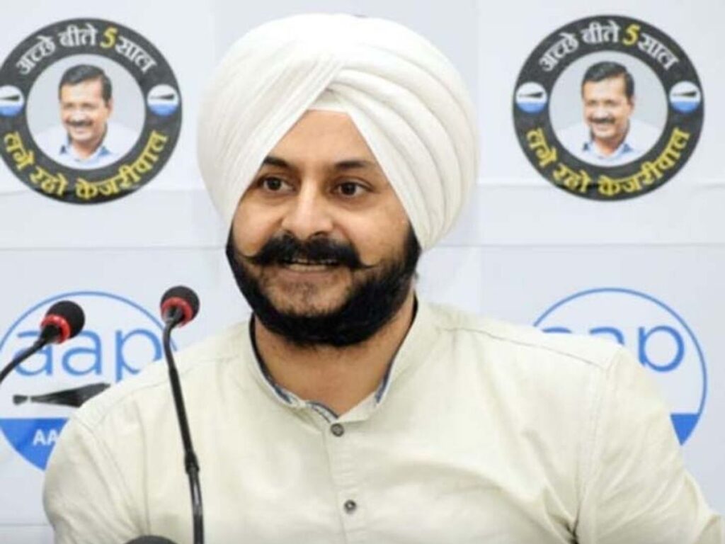 aap_1631268010