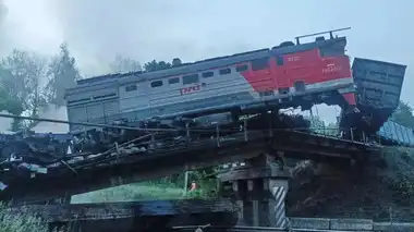 russia-train-accident-121548280