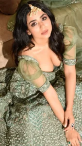 soundarya-sharma-education-9_637de78b44366-147589