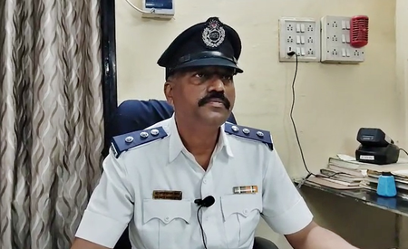 मुंब्रा में बैटरी