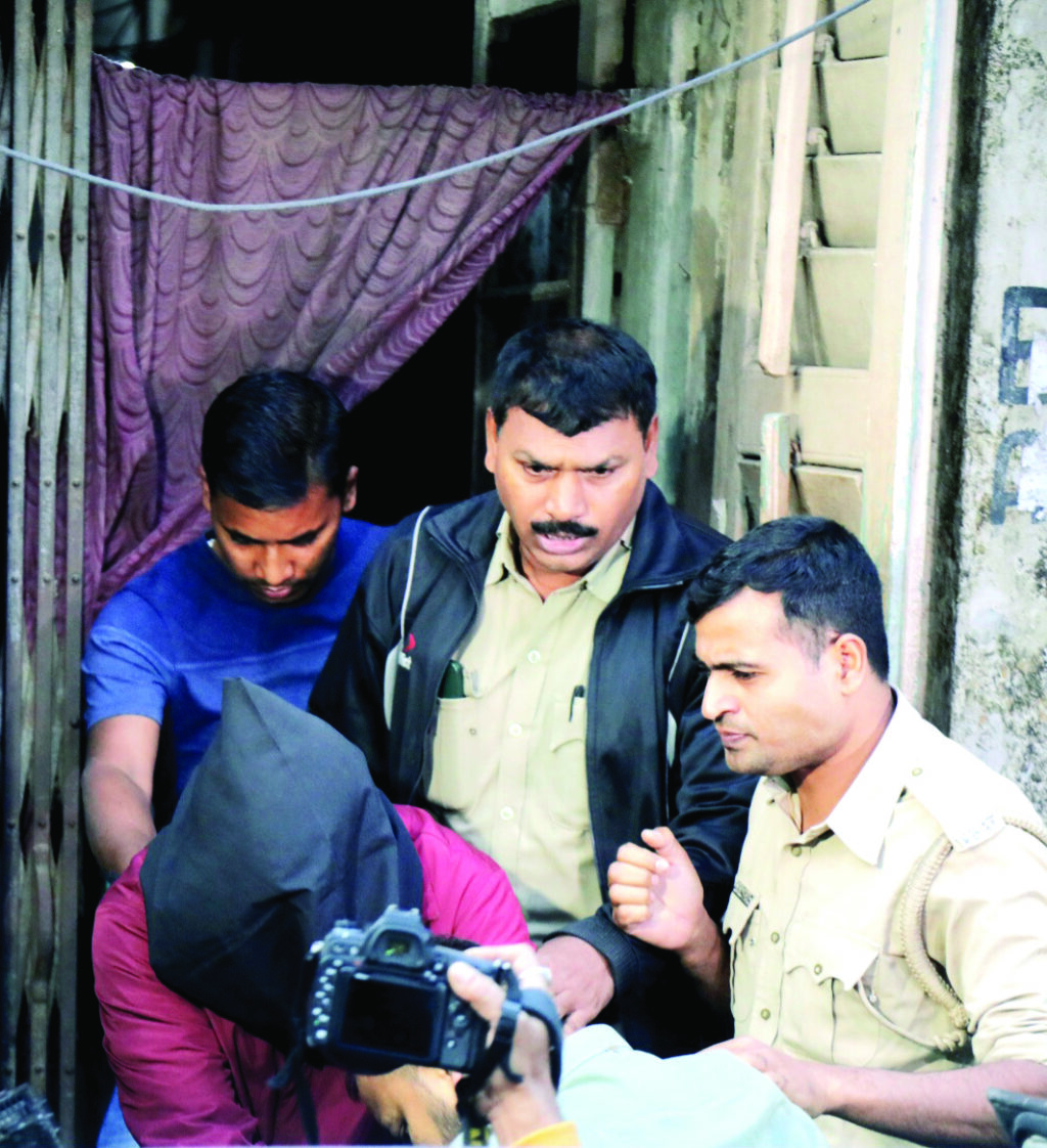 824252-javed-munshi-at-alipure-court-today-2