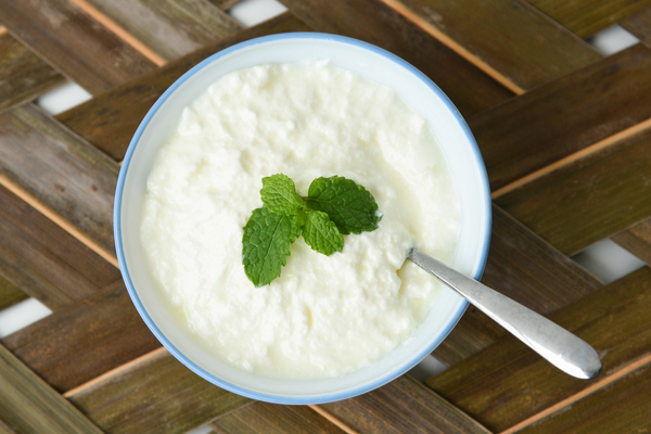 Curd-home-remedy-for-heartburn-2