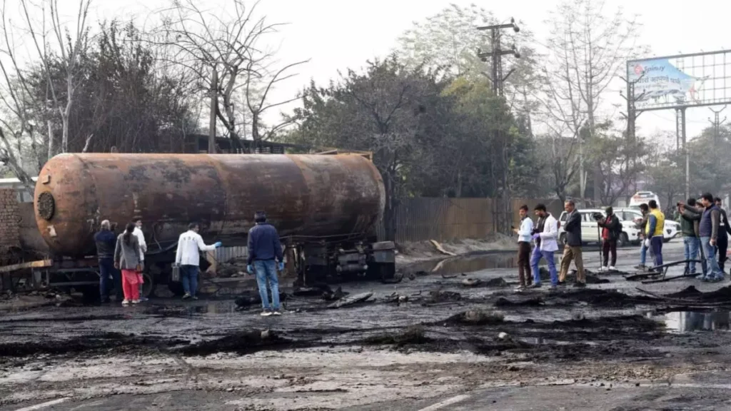 1948339-jaipur-fire-accident-ie