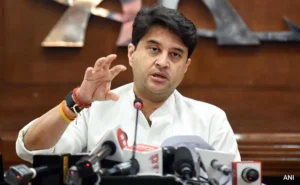 4la08sgk_jyotiraditya-scindia-ani_625x300_08_June_23