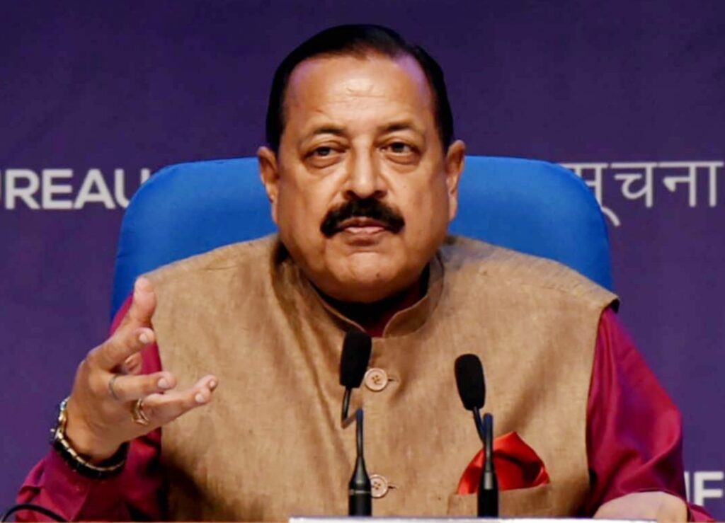Shri_Jitendra_Singh_Minister_of_for_Personnel,_Public_Grievances_&_Pensions_(cropped)
