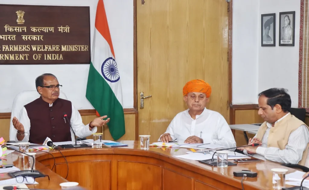 ic9hm7i_shivraj-singh-chouhan_625x300_22_June_24