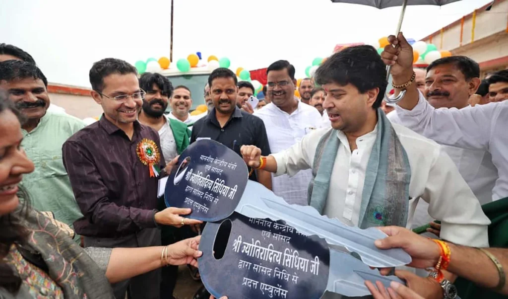 jyotiraditya-scindia_large_1545_23