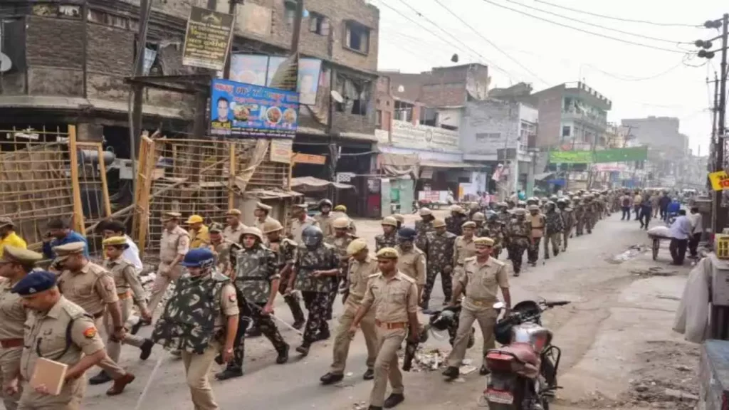 1919593-high-alert-in-up-due-to-nepal-violence