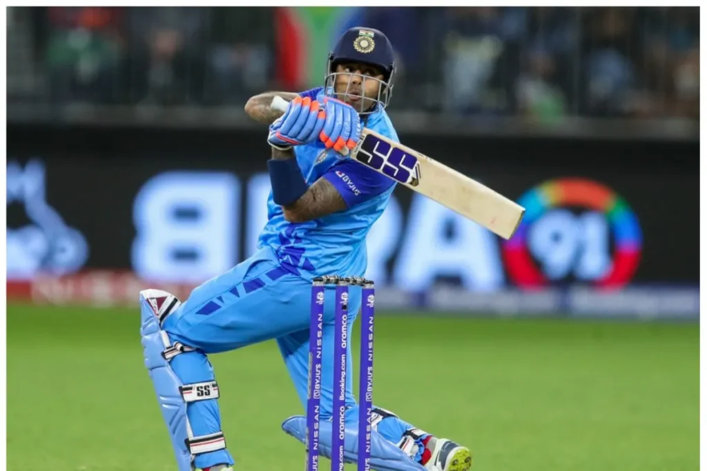 Suryakumar-Yadav-4-16679711843x2