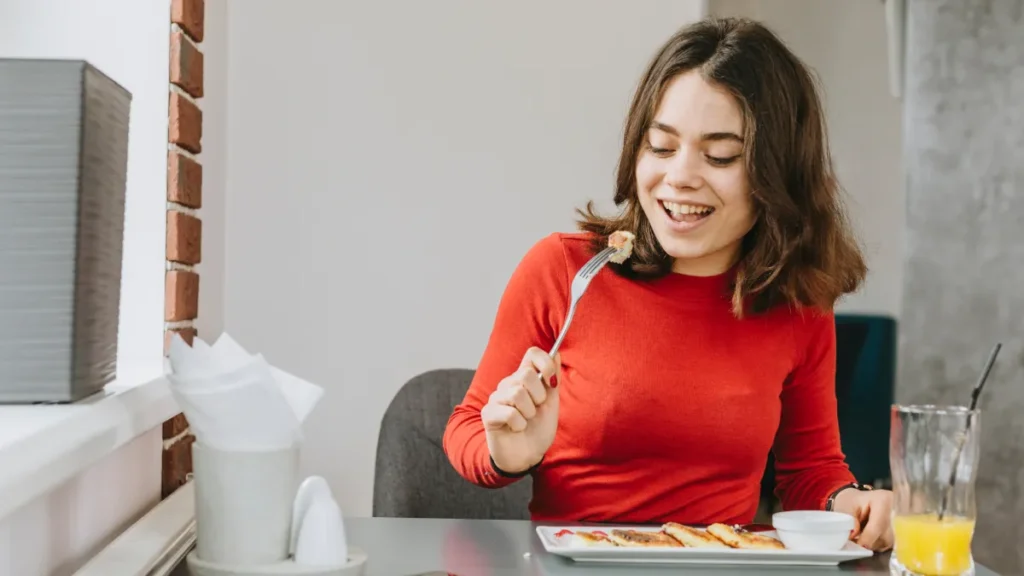 bad-food-habits-15-09-2025-1757901822