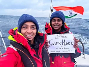 new-delhi-feb-15-ani-lt-cdr-dilna-k-and-lt-cdr-roopa-pose-for-a-selfie-as-th-