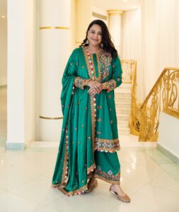 reallyswara_1729412935_3482890596537029722_1691559664