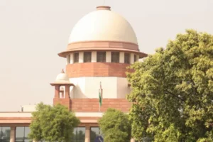 supreme-court-1-585x390