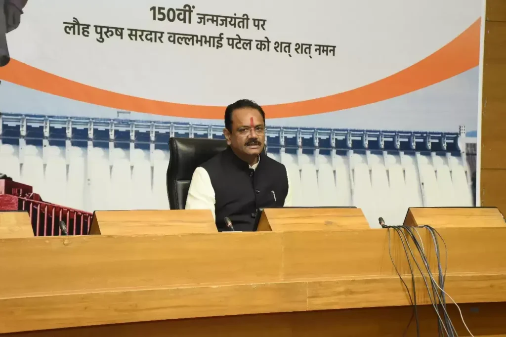 2817955ed1d2ee42adcb1e2b9606738a