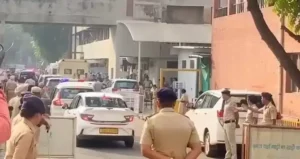 8db6923e1b3e4caf7d201e063673cf98