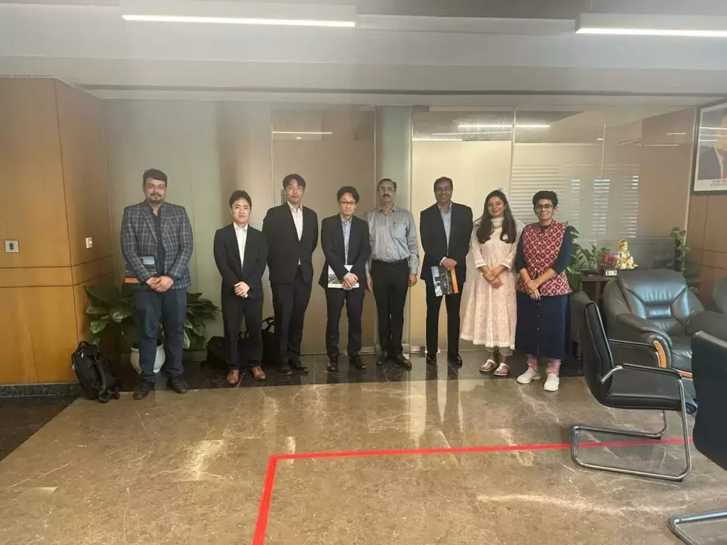 90390f3d6e2d25c3d85b4dfddb8fd333