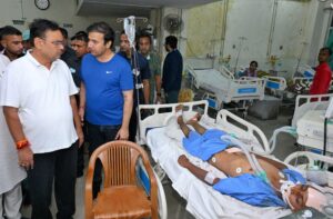 DHYR59pK-breaking_news-scaled