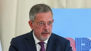 JUYobcj1-1200-675-25218770-129-25218770-1760601282341-768x432