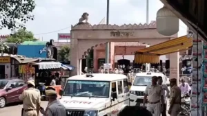 b1198274755d54e5ac0f89231d99a92a