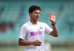 dQS9uZz0-deccanherald_import_sites_dh_files_articleimages_2021_02_05_kuldeep-yadav-3-948007-1612543159-768x533