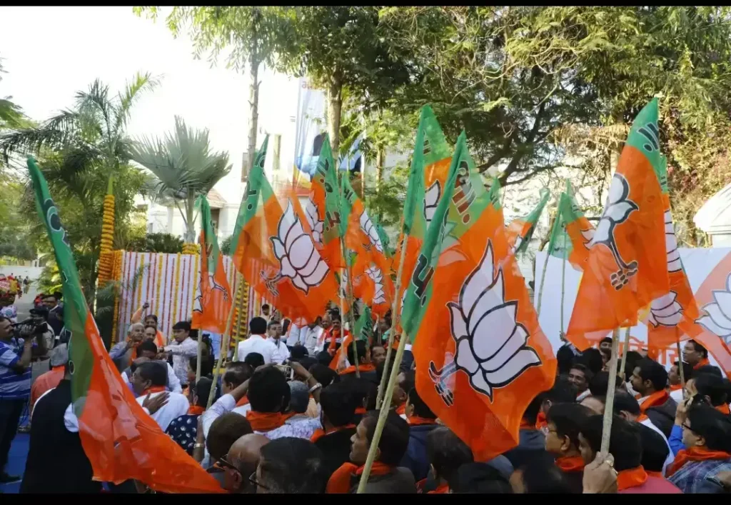 f75a8f6c633111d43cf7637b69c4746b