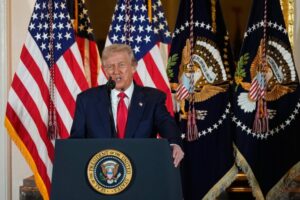 rhY2zK6U-breaking_news-1-768x512