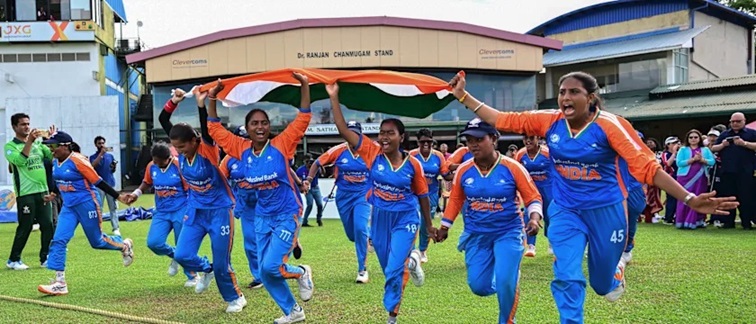 20251127172616_women