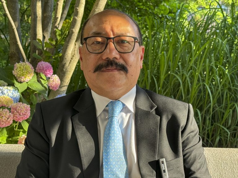 2D74K7O1-breaking_news-768x576