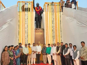 4ef506b54b52d2609398c7ef98d173fc