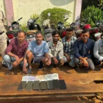 सोरम में जुआ खेलते छह जुआरी गिरफ्तार, 1.95 लाख का सामान जब्त