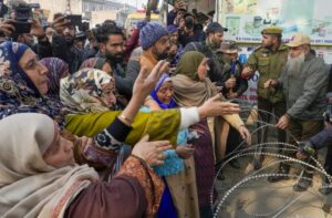 8ouwFCkO-breaking_news-741x486