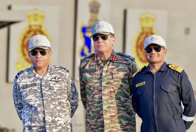 BA3QeZ6t-breaking_news-768x518