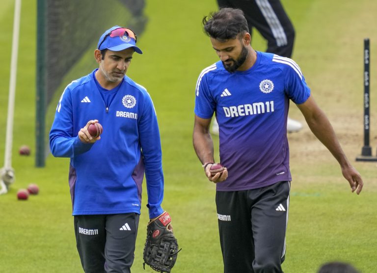 BLROS5nn-breaking_news-768x556