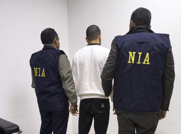 FtFAzF0i-breaking_news-1-768x569